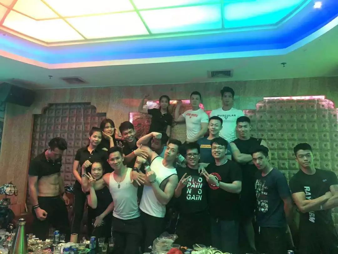 瓒呰秺鍋ヨ韩鍛ㄥ墤鏁欑粌,瓒呰秺鍋ヨ韩鍛ㄥ墤