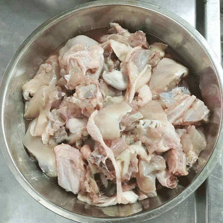 广东酒店蛇煲老母鸡做法,广东老鸡煲什么好吃