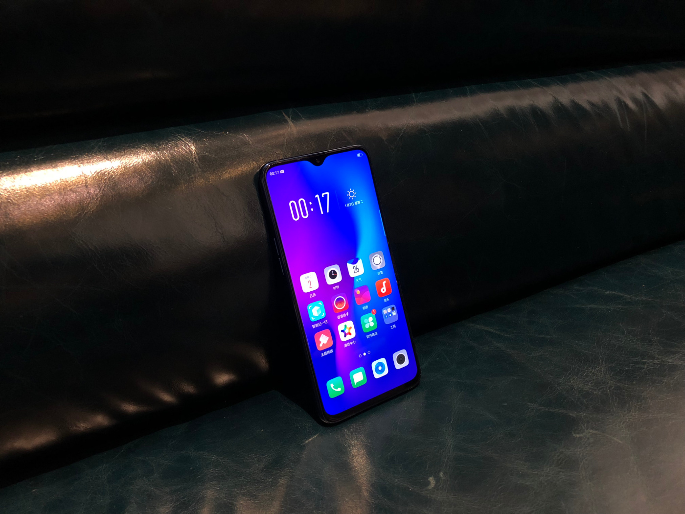 oppor17手机现在还值得入手吗,oppor17最好用的版本