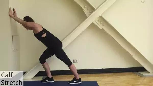 1天练出筷子腿学生党瘦小腿动作,瘦小腿最快方法一周瘦成筷子腿