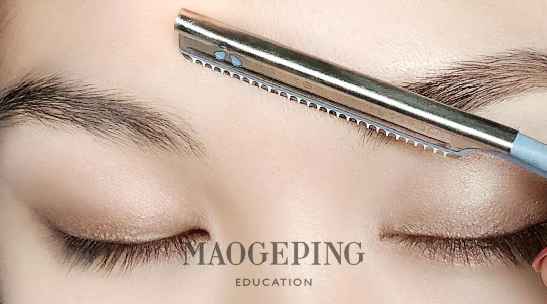 50岁画眉毛眉形怎么画比较好看,简单画眉毛的步骤手把手教你学会