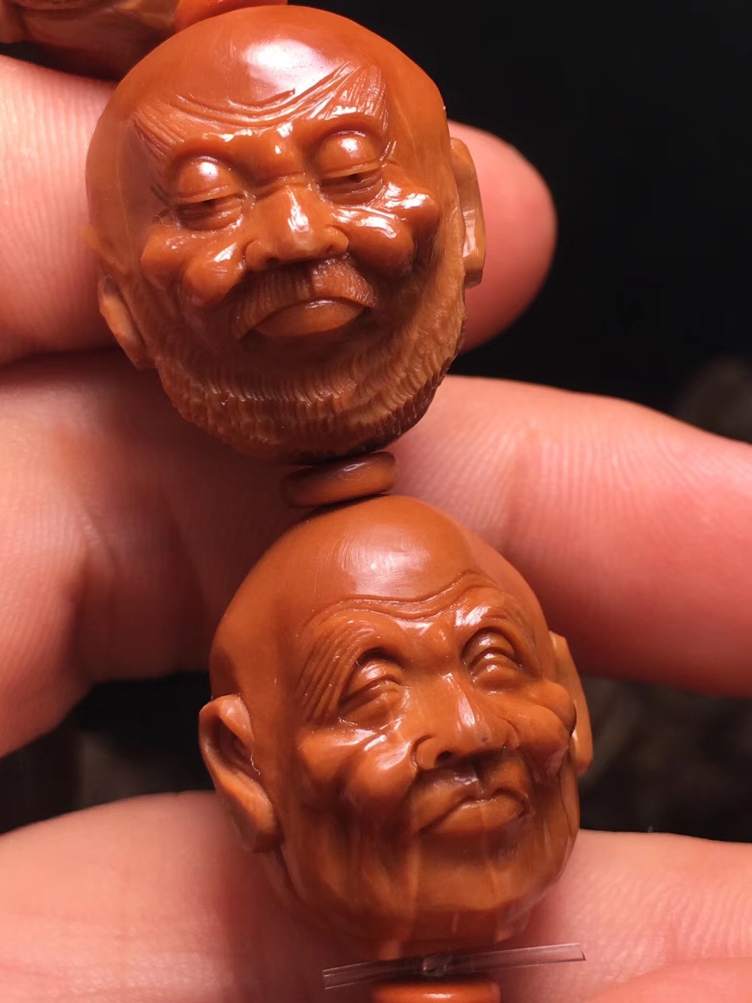 橄榄核雕为什么裂,橄榄核雕稍微有一点裂