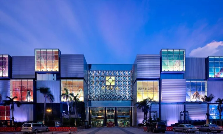 开业5年缩水10亿！越秀地产出售“全球最大鞋业财富天地广场”