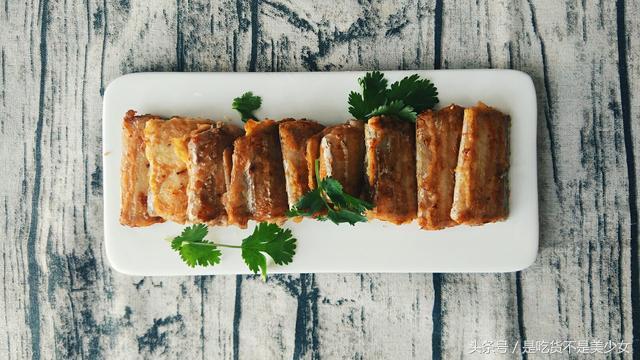 带鱼的家常做法大厨教你一招,无骨干带鱼最正宗的做法