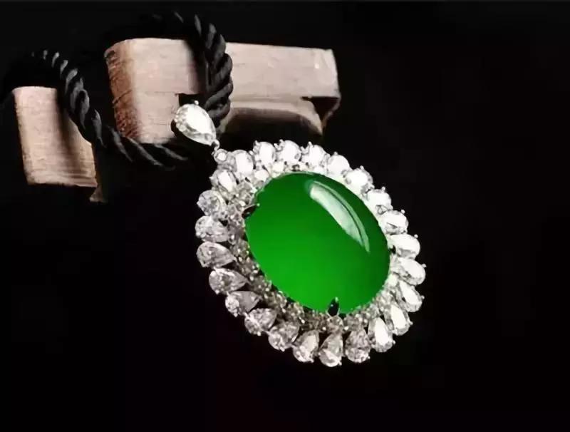 缅甸怎么那么多翡翠,缅甸人的翡翠从矿区买的吗