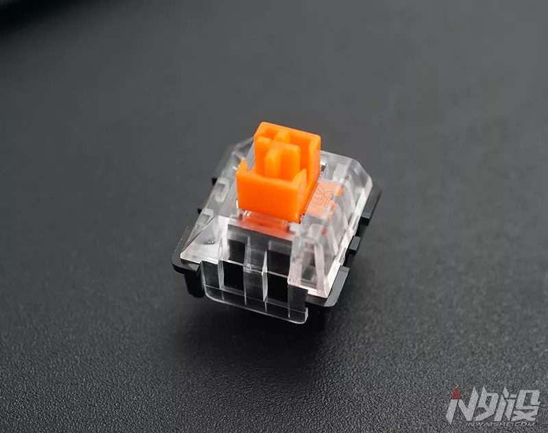 雷柏v750键盘驱动,雷柏v750机械键盘是插拔轴的吗