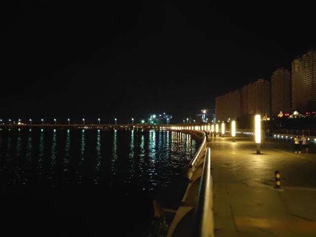 坚果pro2s三大键失灵,发布一年的坚果pro2s还值得购买吗