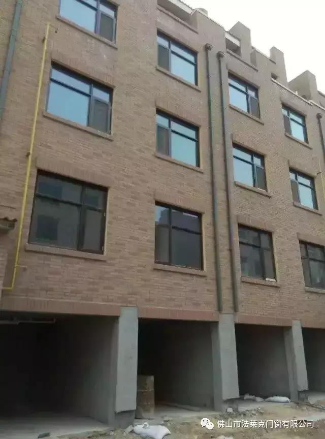 旧铝合金门窗如何安装更换密封条,铝合金门窗安装需要打膨胀螺丝吗