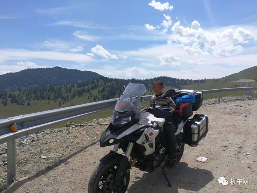 骑自行车穿越罗布泊路线,trk502骑行视频第一视角