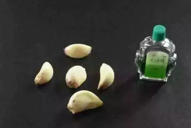 天呐！大爷3年吃掉100多支“皮炎平”软膏！