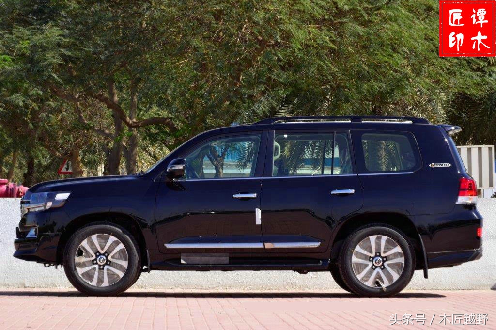 亚瑟王神剑版柴油D4DV8陆巡——欧版最顶配