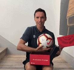 世界上踢的球最重的人是谁,篮球运动员纳什