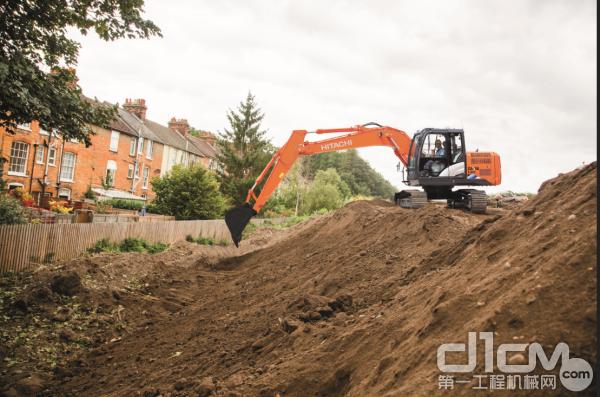 日立30-5a挖掘机怎么样,17年日立zx200-5a挖掘机价格表