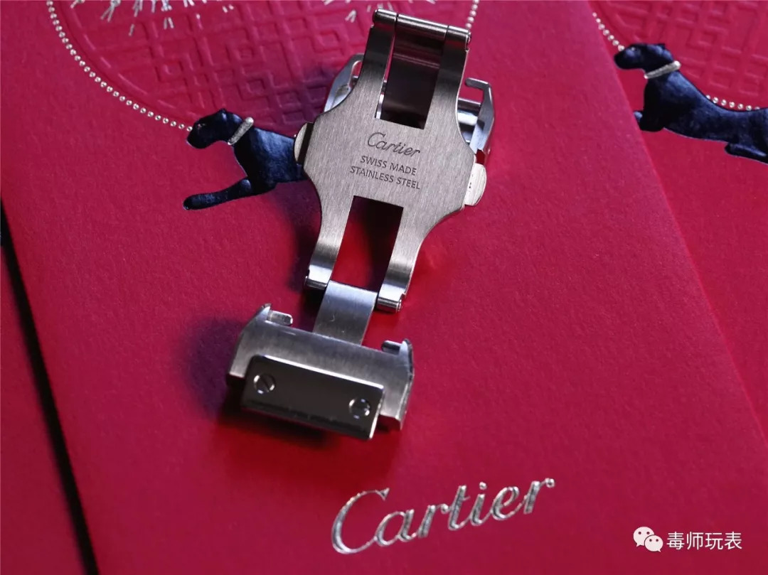 卡地亚山度士反面螺丝,卡地亚山度士介绍