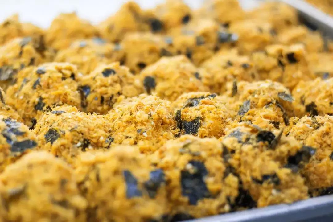 解放碑鲍师傅小贝,鲍师傅肉松小贝解放碑店