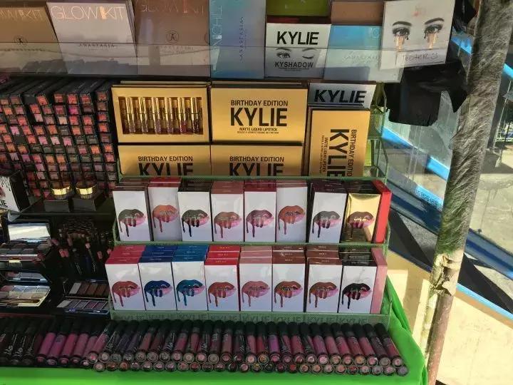 10鍏冨乏鍙崇殑moc,10鍏冪殑moc