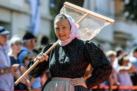 新闻“全欧了”：时隔两百年英法海上再战这次仅仅为了扇贝