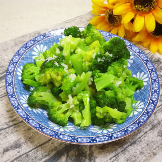 咽炎不能吃的食物列表,咽炎吃油腻食物会怎样