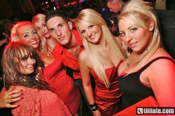 「星探」昔日红魔天才沦为水货自称最爱女人