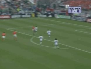 世界杯史上第一停球!冰王子代言40年最华丽荷兰262阵型看懵专家