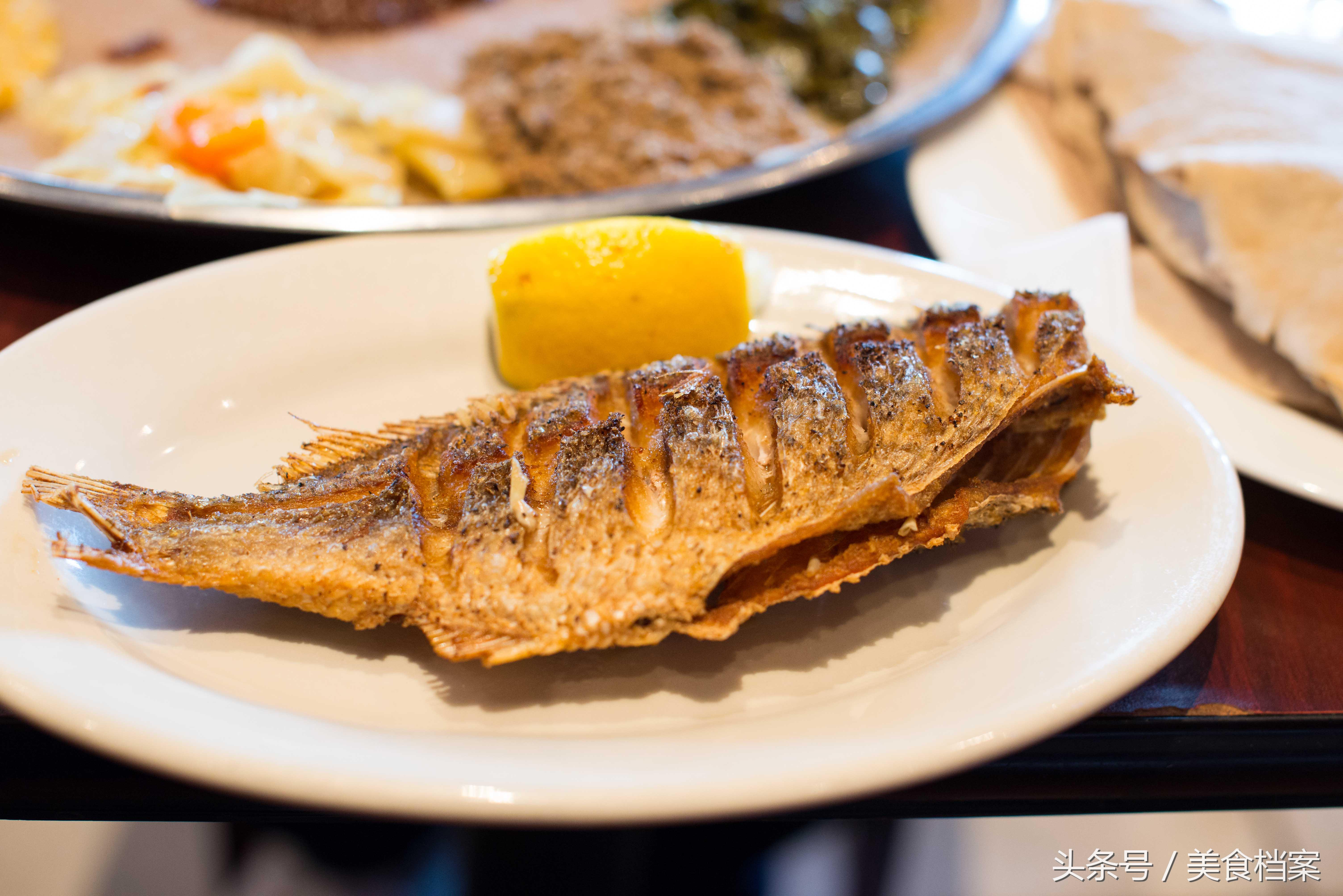 炸鱼的11个技巧和方法,怎么炸鱼才不粘锅推荐两种方法