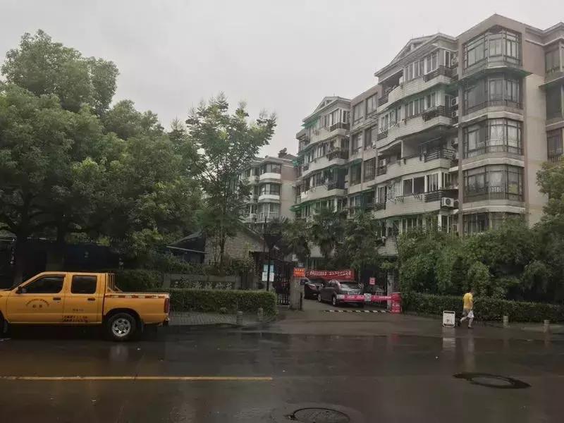 杭州租房一室一卫一厨大概多少钱,杭州上城区单身公寓租房价3300