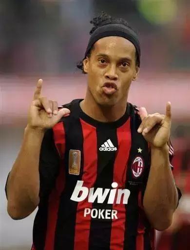 天下足球最感人,天下足球感动人心的时刻