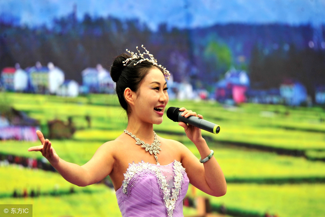 唱歌比赛故障却意外的好听,唱歌比赛故障