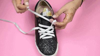 好看又时尚的鞋带新穿法,夏天鞋带这样系好穿又时髦