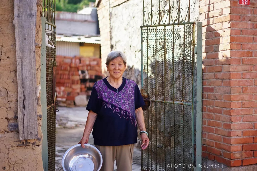 山楂树下农家,辉县山楂树下农家