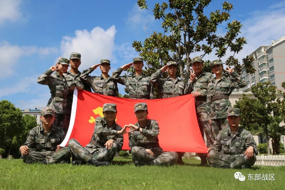 椹奸搩澹板搷璧锋垜鐨勫啗鏃呯敓娑粨鏉熶簡,椹奸搩澹板搷鍛婂埆鍐涜惀