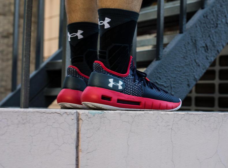 全新缓震科技！UA最新篮球鞋开箱+上脚