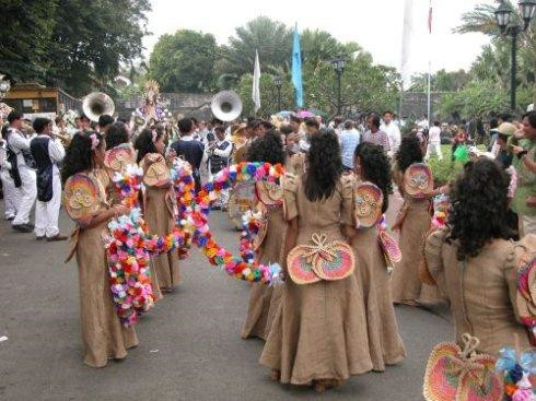 菲律宾工作的真实生活,在菲律宾工作上什么课