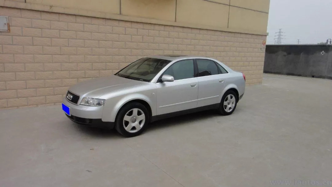 奥迪双钻童年回忆,儿时奥迪双钻四驱车