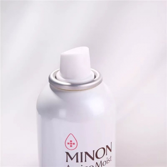 推荐一下很好的喷雾补水,喜欢用喷雾喷脸