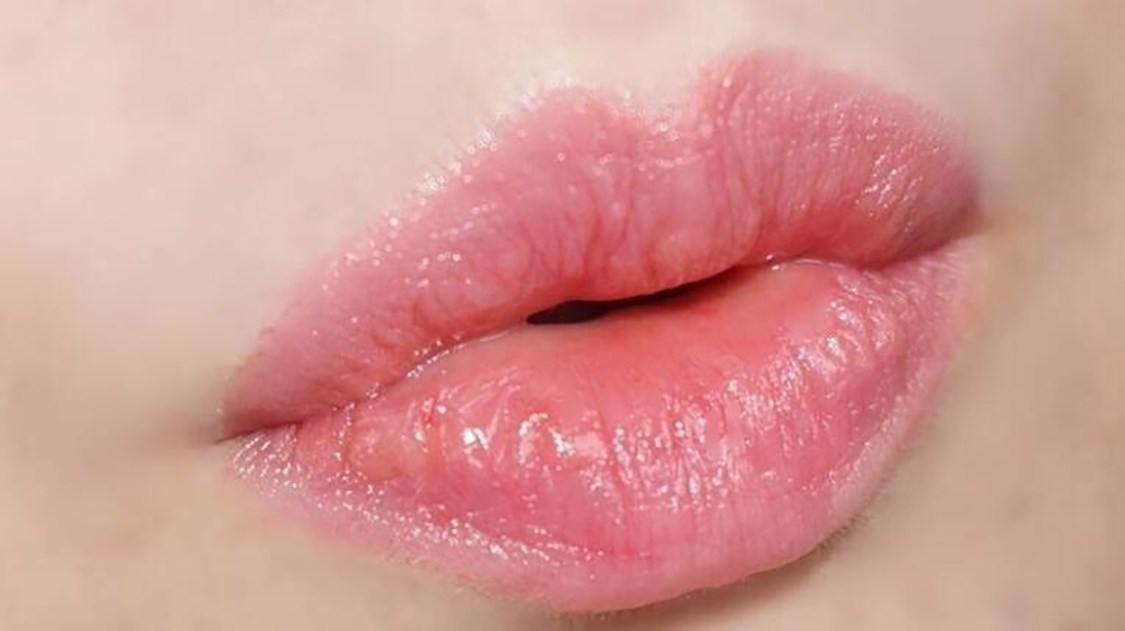 迪奥口红变色润唇膏怎么样,dior迪奥粉漾魅惑变色润唇膏015