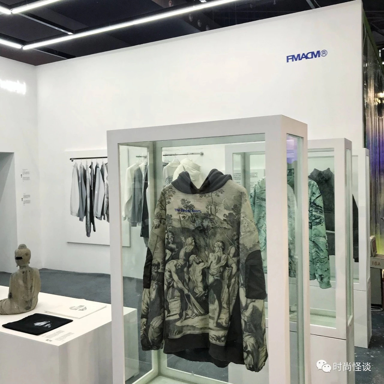 一份报纸打上Logo身价暴涨70倍？YOHOOD告诉你潮牌的魅力在哪里