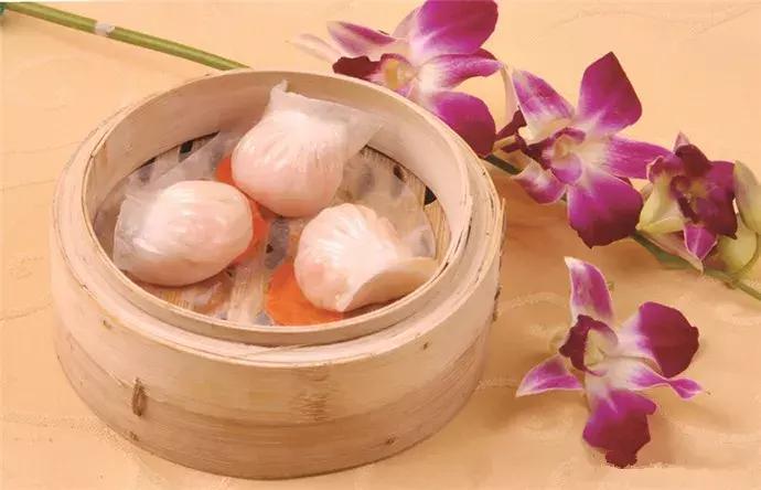 郑州曼哈顿哪个地方适合约会,秋天约会去郑州哪里比较好