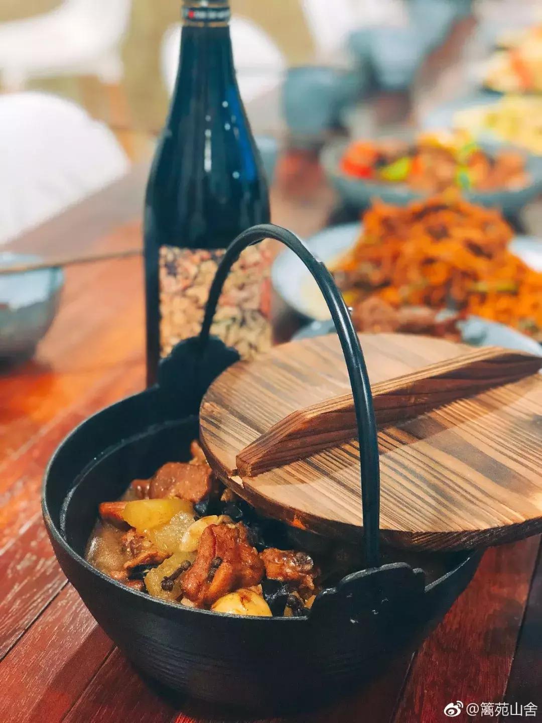 郑州曼哈顿哪个地方适合约会,秋天约会去郑州哪里比较好