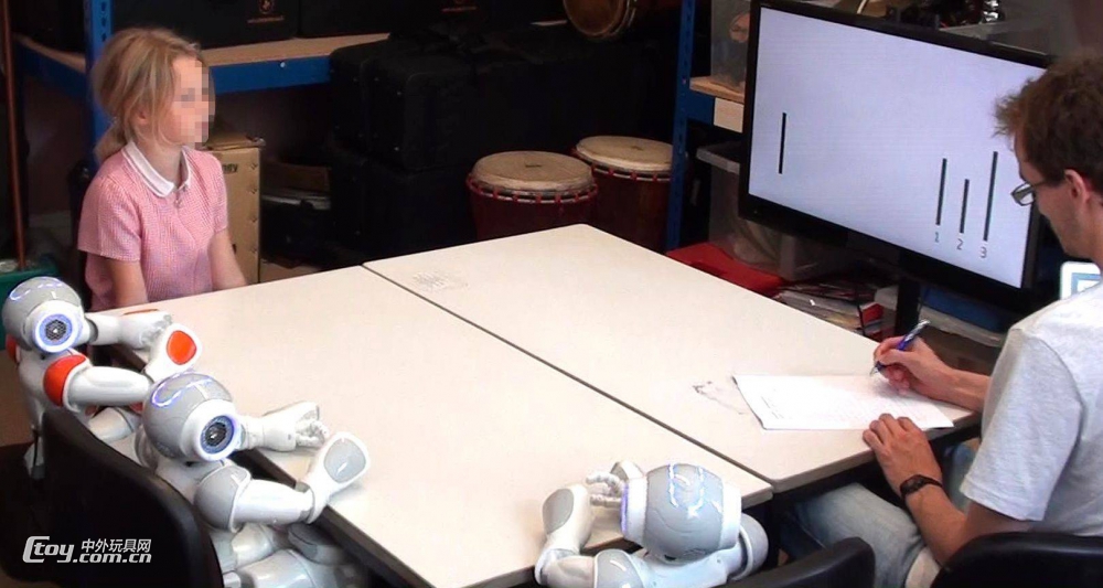 产业儿童教育机器人让孩子缺乏独立的判断，人机结合才是出路！