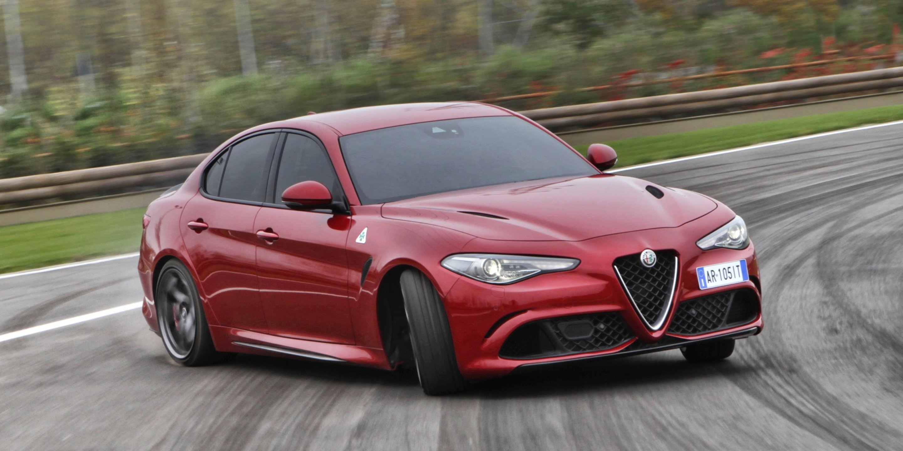 比法拉利兰博基尼还好的跑车,法拉利和兰博基尼的顶级超跑