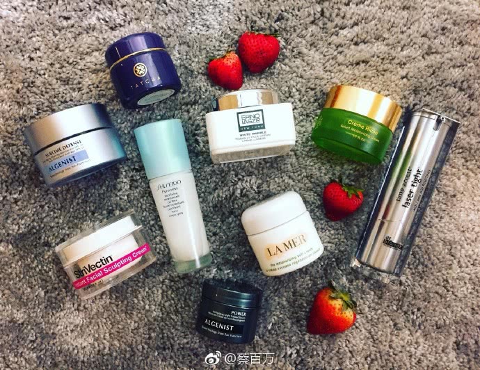 百万的八月爱用品：我成功消灭荷尔蒙痘痘了，成人痘保养经验分享