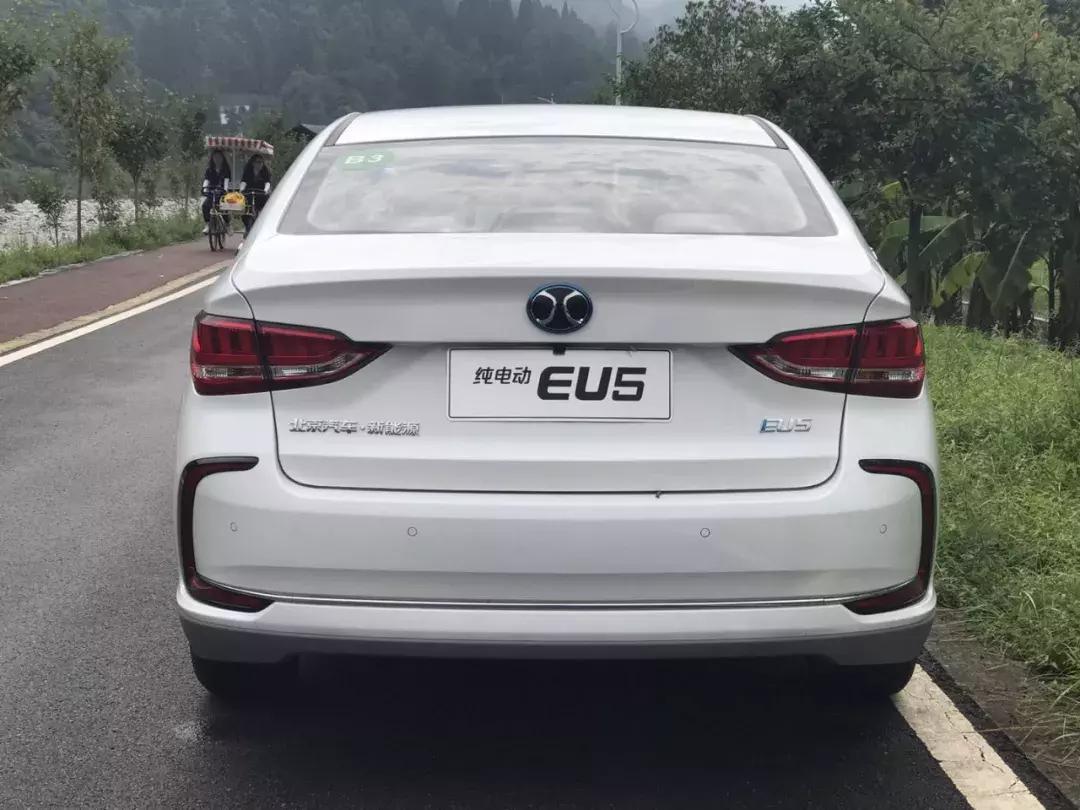 北汽eu5plus真正续航怎么样,北汽新能源eu5续航460公里
