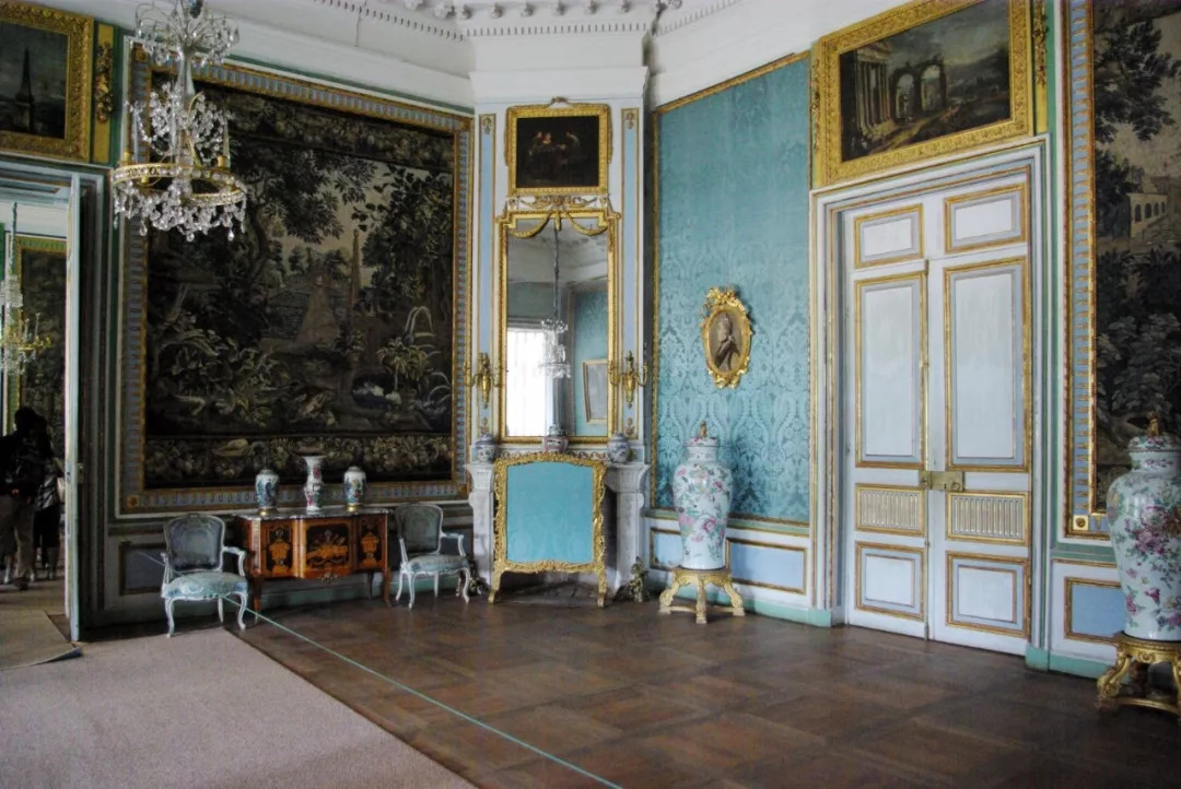 英国女王有庄园吗,英国女王喜欢的城堡