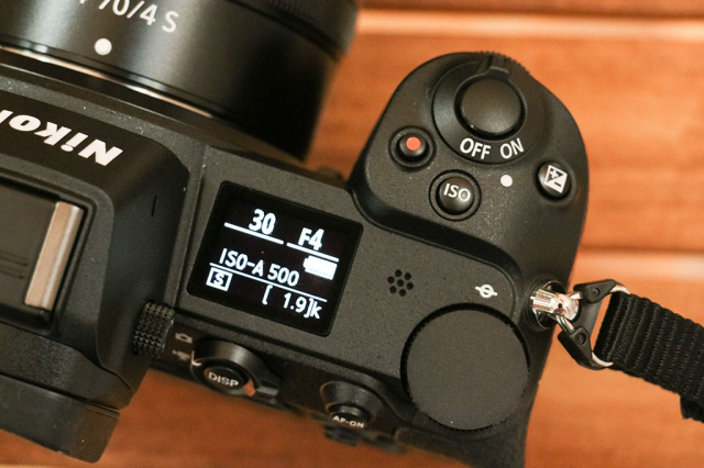 尼康z7现在还值得买吗,尼康z7二代70-200f2.8s人像摄影