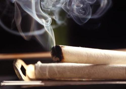 名医谈艾灸排病反应,艾灸老师讲解