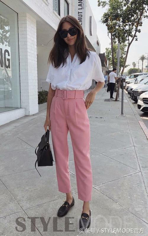 入秋最时髦的穿搭,入秋穿搭粉色外套