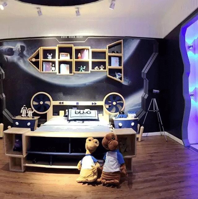 自家门口墙绘,一家房子墙绘