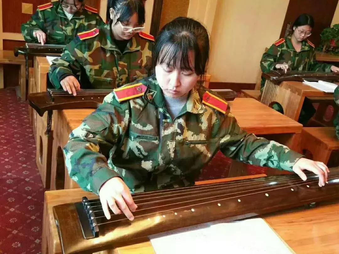 古琴乐器哪种比较好学,古琴最好的乐器