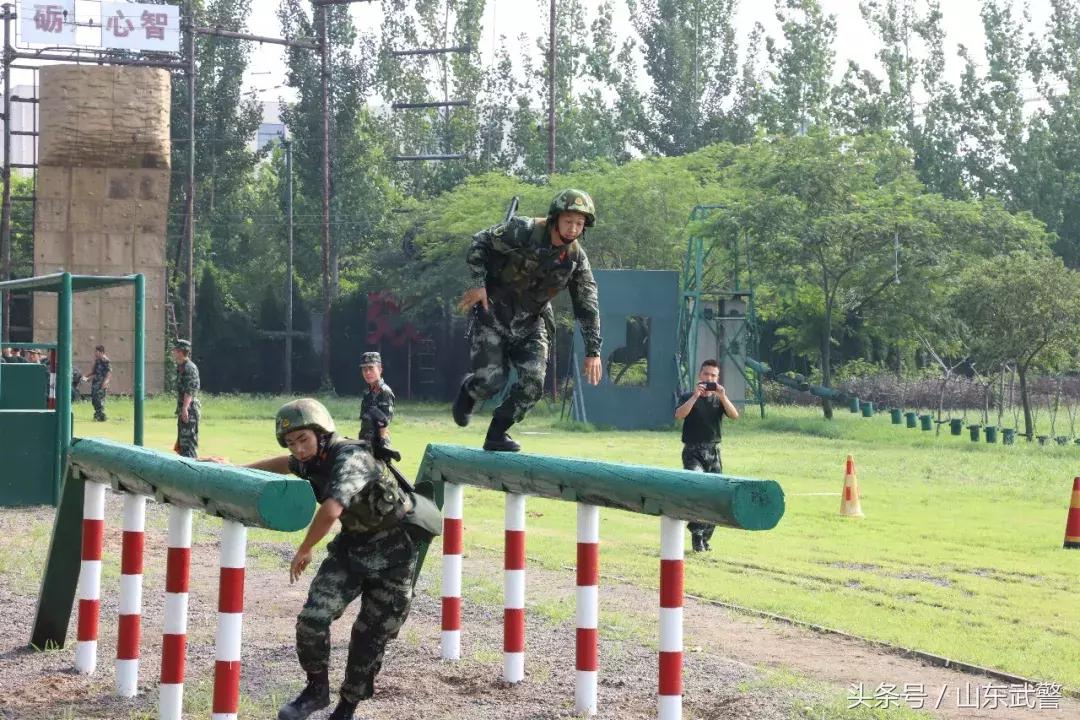 同为训练尖子，在这风起云涌的“战场”上，又会擦出怎样的火花？